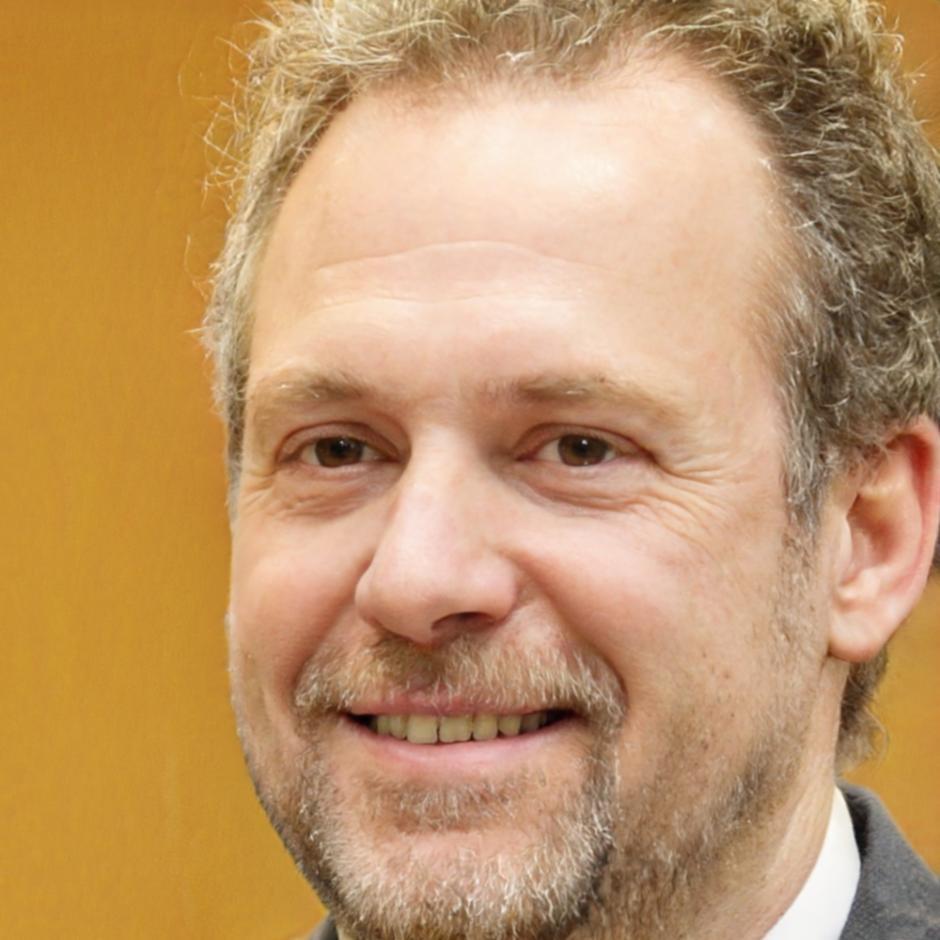 Portrait de Bastien Lefèvre, directeur général