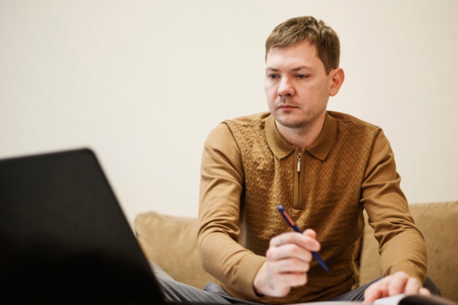 Analyse de données financières et tableaux de bord budgétaires